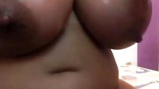Amateur webcam clip shows me rubbing my wet twat