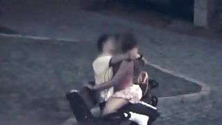 Voyeur tapes a partyslut fucking her one night stand in the park