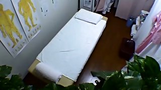 Girl gets intimate massage and vaginal fucking on voyeur cam