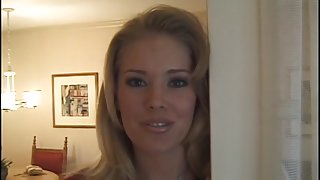 Jennifer Avalon - Hotel Striptease